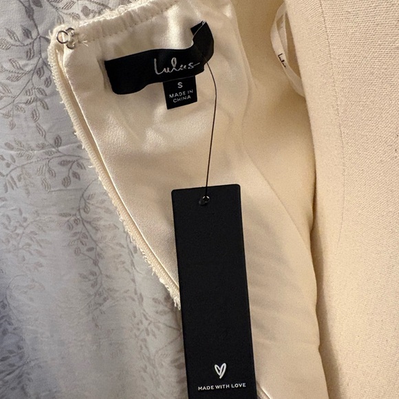 Elegant Cream Lulus tweed Dress women’s small - Picture 7 of 10